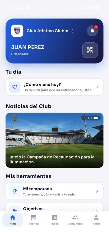 App de Clubin: pantalla de inicio con el carnet digital del socio